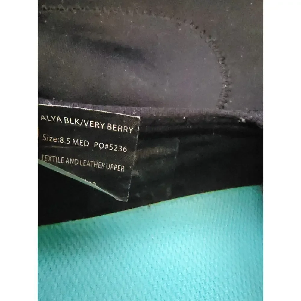 Abeo Aero Alya Slip On Shoes Womens 8.5 Comfort Loafers Textile Leather Black